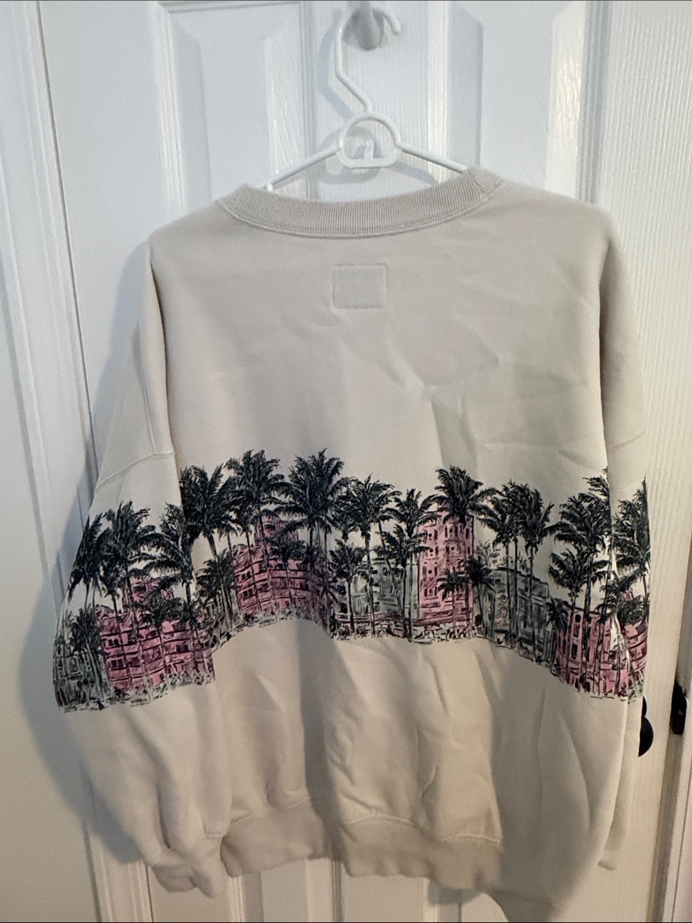 Abercrombie & Fitch Beige Crewneck Sweatshirt with Palm Print - Picture 2 of 2